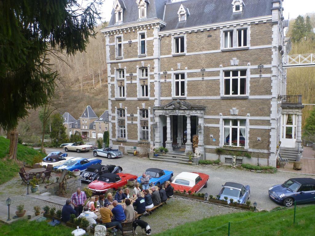 Chateau Bleu Hotel Trooz Exterior photo